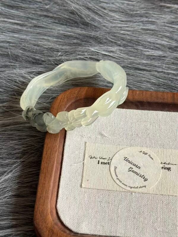 Handcrafted Deer Serpentine Bangle